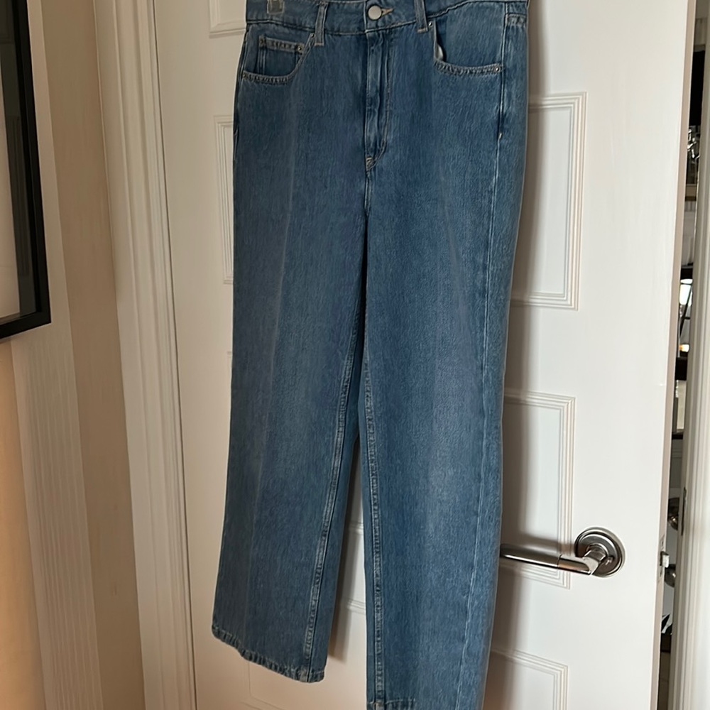 Almost new wide leg jeans from Simons